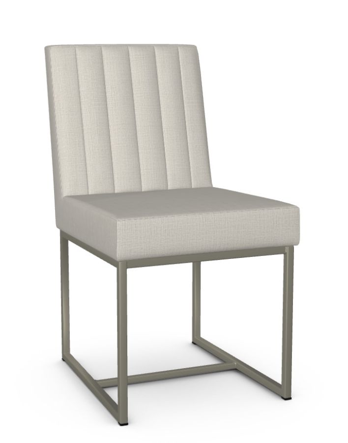 Darcy Chair : furniture